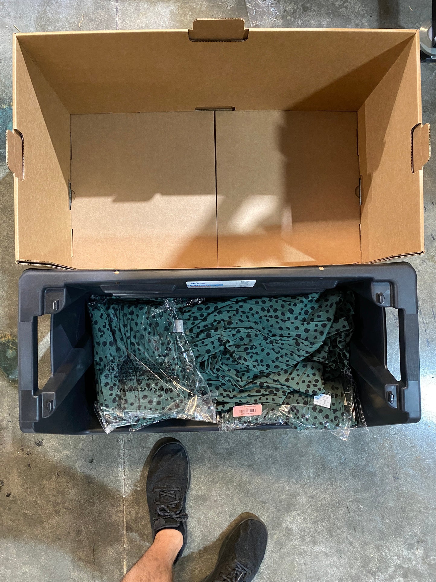 14" Basic Bin : 32x18x14 Stackable Pick Bin