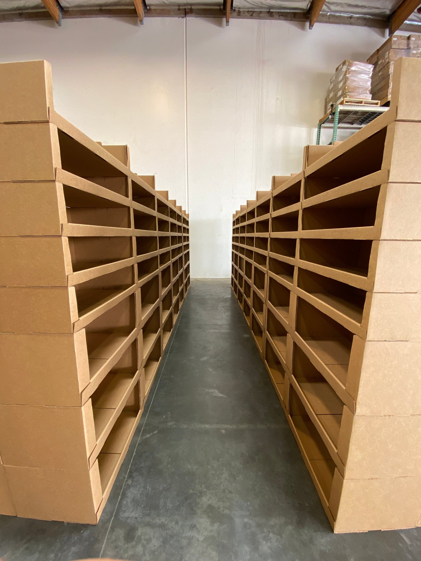 8" Basic Bin : 32x18x8 Stackable Pick Bin