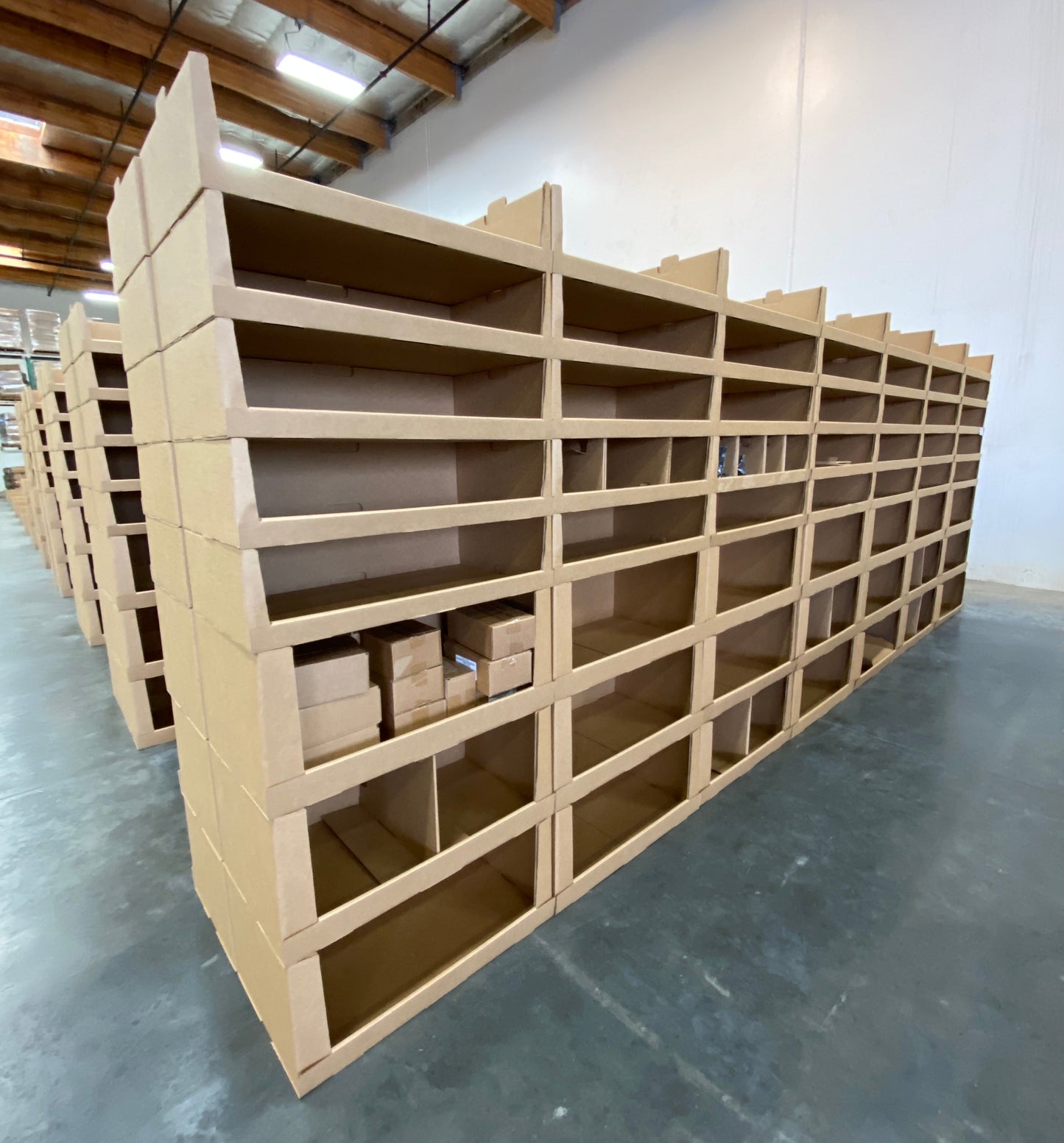 8" Basic Bin : 32x18x8 Stackable Pick Bin