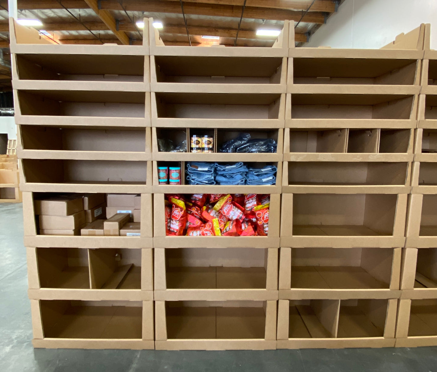 8" Basic Bin : 32x18x8 Stackable Pick Bin