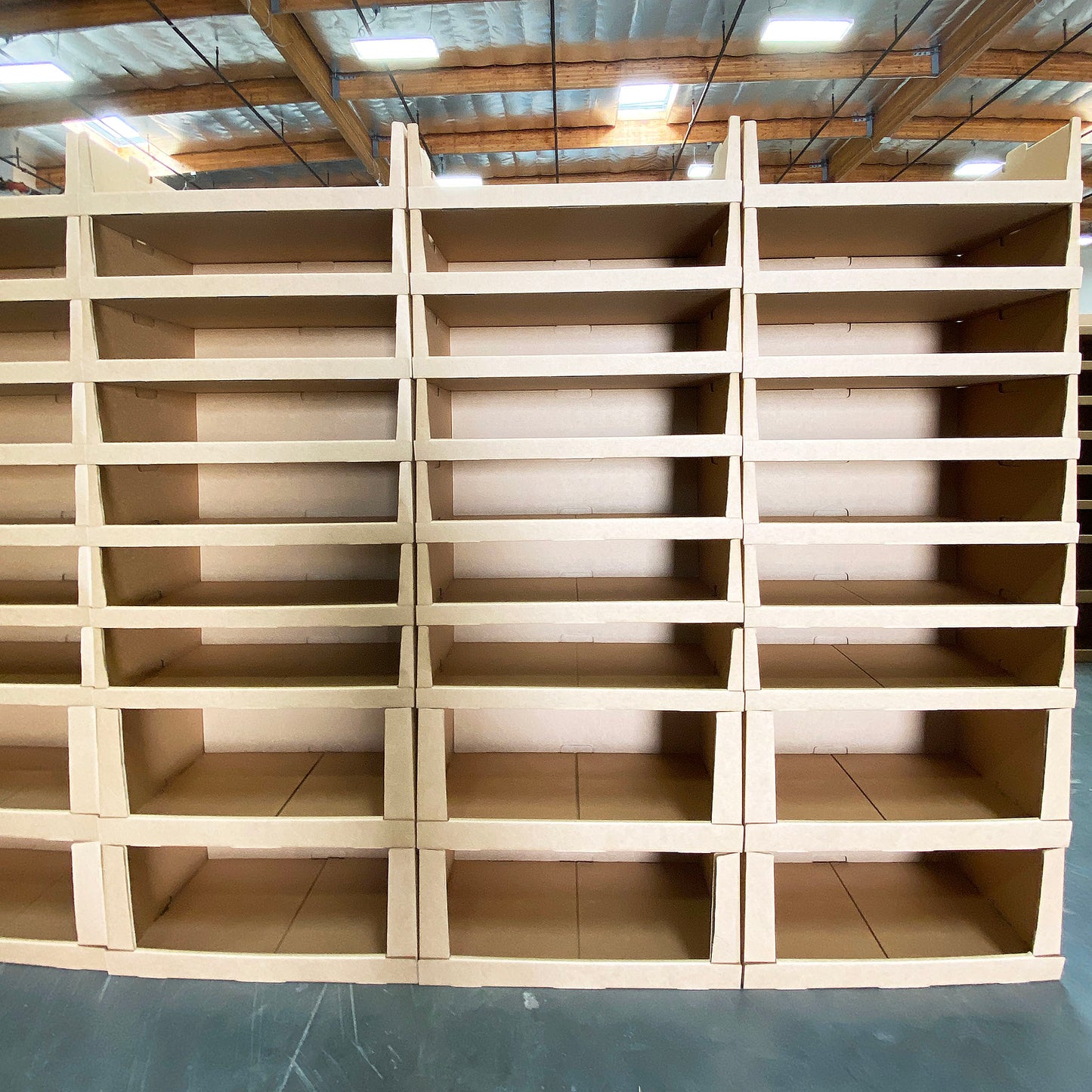 8" Basic Bin : 32x18x8 Stackable Pick Bin