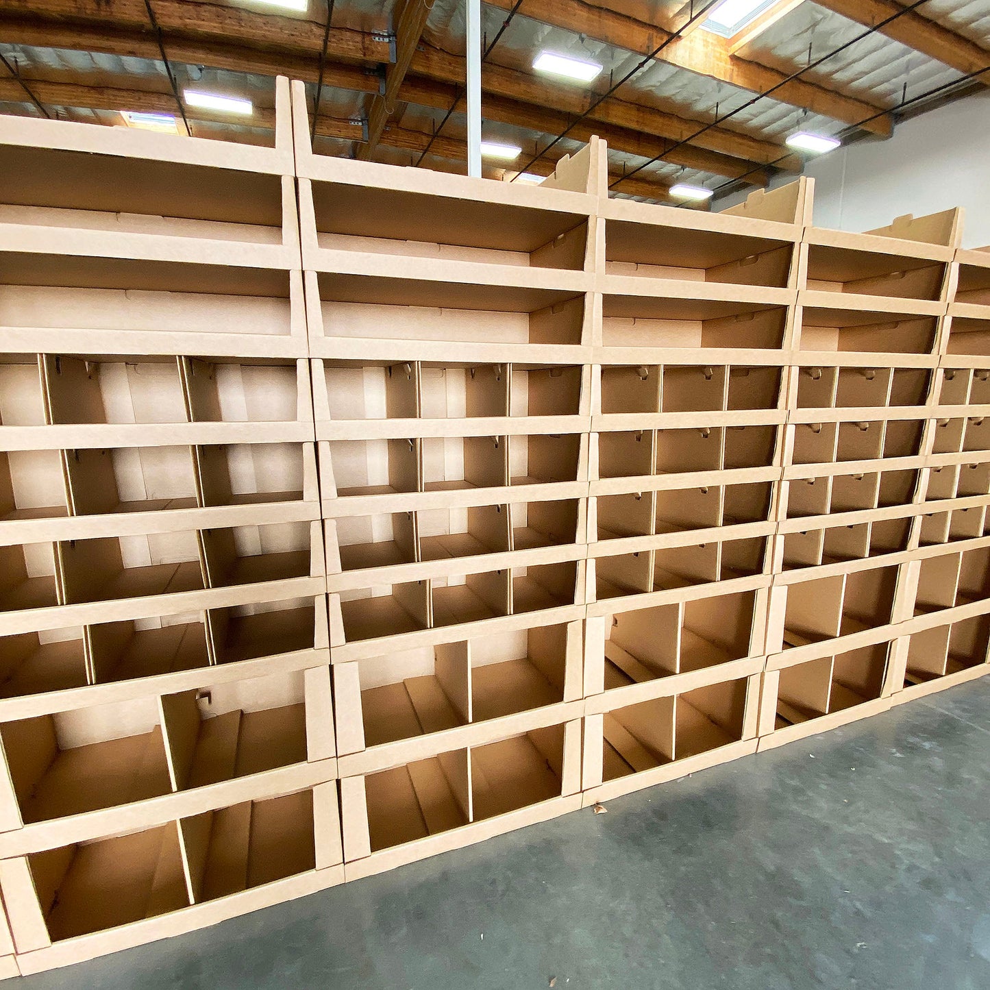 8" Basic Bin : 32x18x8 Stackable Pick Bin